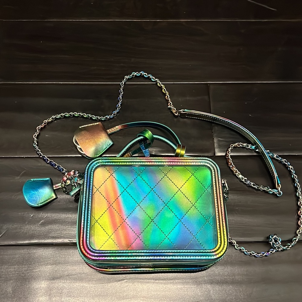 CHANEL Iridescent Rainbow Patent Leather Crossbody Bag - Picture 4 of 7